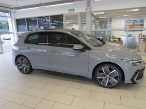 Volkswagen Golf 1.4 TSI R-LINE + Tiptronic - Image 3