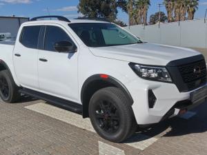 Nissan Navara 2.5DDTI PRO-2X automatic D/C - Image 1
