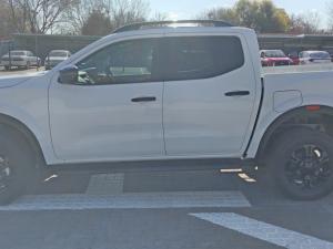 Nissan Navara 2.5DDTI PRO-2X automatic D/C - Image 21