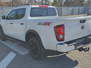 Nissan Navara 2.5DDTI PRO-2X automatic D/C - Image 22