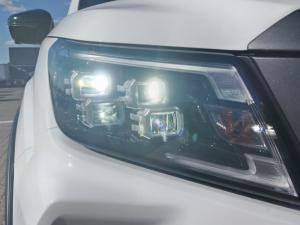 Nissan Navara 2.5DDTI PRO-2X automatic D/C - Image 23