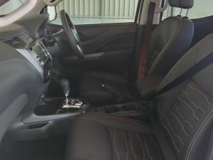 Nissan Navara 2.5DDTI PRO-2X automatic D/C - Image 7