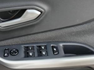 Nissan Magnite 1.0T Acenta Plus CVT - Image 19