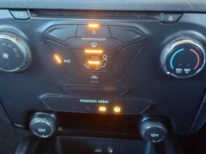 Ford Ranger 2.2TDCI XLS 4X4 automaticD/C - Image 13