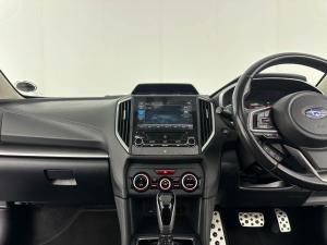 Subaru Impreza 2.0i -S CVT - Image 11