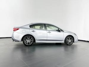 Subaru Impreza 2.0i -S CVT - Image 3