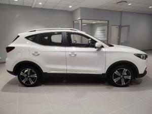 MG ZS 1.5 Luxury - Image 3