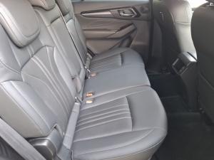 Isuzu mu-X 3.0TD LSE - Image 10