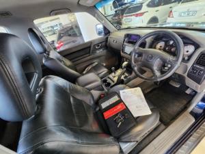 Mitsubishi Pajero 3800i SWB automatic - Image 6