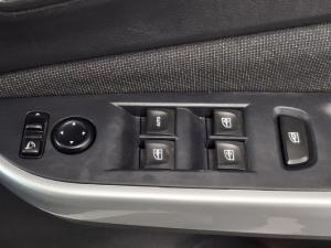 Nissan Magnite 1.0 Turbo Acenta Plus manual - Image 16