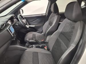 Nissan Magnite 1.0 Turbo Acenta Plus manual - Image 6