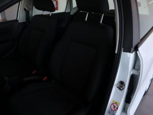 Volkswagen Polo Vivo hatch 1.4 Trendline - Image 12