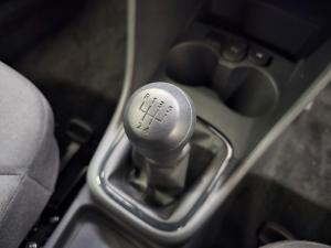Volkswagen Polo Vivo hatch 1.4 - Image 5