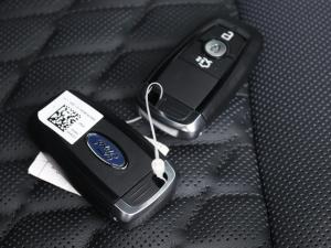 Ford Ranger 3.0TD V6 double cab Platinum 4WD - Image 17