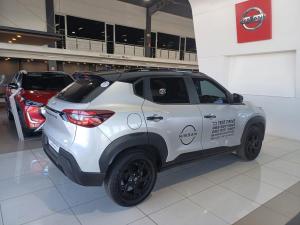 Nissan Magnite 1.0 Turbo Acenta Kuro auto - Image 6