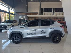 Nissan Magnite 1.0 Turbo Acenta Kuro auto - Image 7