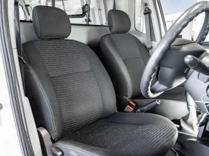 Nissan NP200 1.6i safety pack (aircon) - Image 16