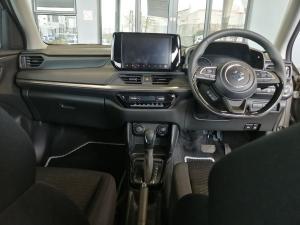 Suzuki Swift 1.2 GLX auto - Image 8