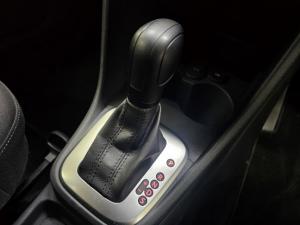 Volkswagen Polo Vivo hatch 1.6 Life - Image 7