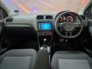 Volkswagen Polo Vivo hatch 1.6 Life - Image 9