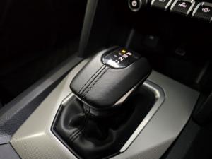 Volkswagen Amarok 2.0BiTDI double cab Life 4Motion - Image 7