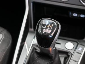 Volkswagen Polo hatch 1.0TSI Life manual - Image 11