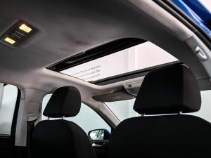 Volkswagen Polo hatch 1.0TSI Life manual - Image 14