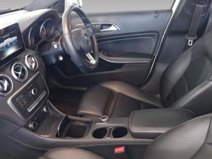 Mercedes-Benz A 200d Urban automatic - Image 7