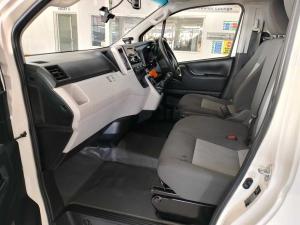 Toyota Quantum 2.8 LWBP/V - Image 12