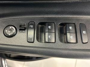 Hyundai i20 1.2 Motion - Image 16