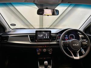 Kia Rio hatch 1.4 LS - Image 13