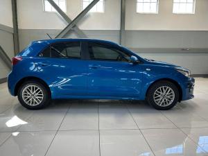 Kia Rio hatch 1.4 LS - Image 9