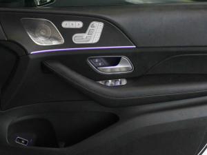 Mercedes-Benz GLS GLS400d 4Matic - Image 14