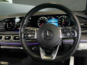 Mercedes-Benz GLS GLS400d 4Matic - Image 9