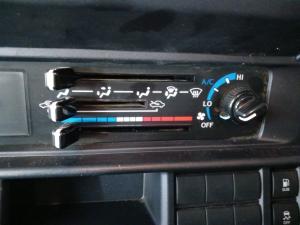 Toyota Land Cruiser 79 2.8GD-6 single cab manual - Image 16