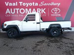Toyota Land Cruiser 79 2.8GD-6 single cab manual - Image 6