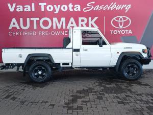 Toyota Land Cruiser 79 2.8GD-6 single cab manual - Image 7