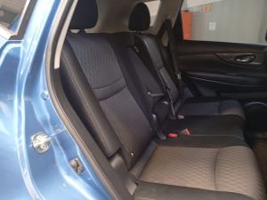 Nissan X-Trail 2.5 4x4 Acenta Tech - Image 12