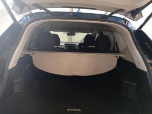Nissan X-Trail 2.5 4x4 Acenta Tech - Image 8