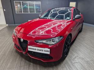 Alfa Romeo Giulia 2.0T Veloce - Image 3