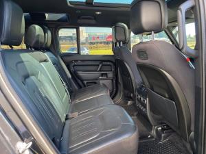 Land Rover Defender 110 P400 X - Image 17