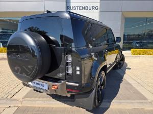 Land Rover Defender 110 P400 X - Image 6