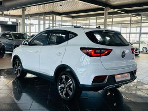 MG ZS 1.5 Luxury - Image 10