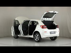 Toyota Starlet 1.5 XR auto - Image 10