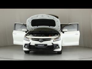 Toyota Starlet 1.5 XR auto - Image 13