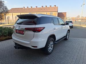 Toyota Fortuner 2.8GD-6 VX - Image 2