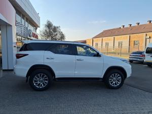 Toyota Fortuner 2.8GD-6 VX - Image 3