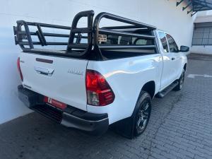 Toyota Hilux 2.4GD-6 Xtra cab Raider auto - Image 3