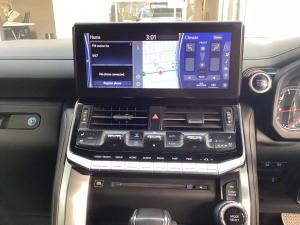 Toyota Land Cruiser 300 3.3D ZX - Image 17