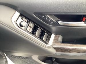 Toyota Land Cruiser 300 3.3D ZX - Image 32